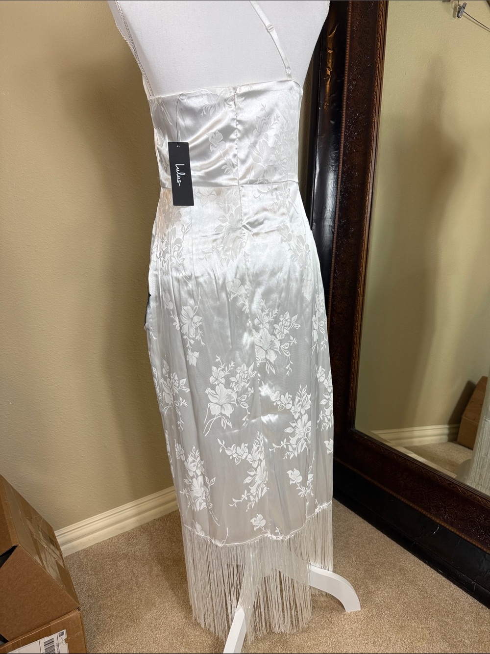 Lulu's White One-Shoulder Satin Floral Fringe Slip Dress size medium NWT - Picture 7 of 11